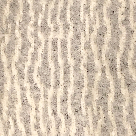 Last 1! NWT Fuzzy Striped Sweater with Scalloped Hem - Picture 5 of 6